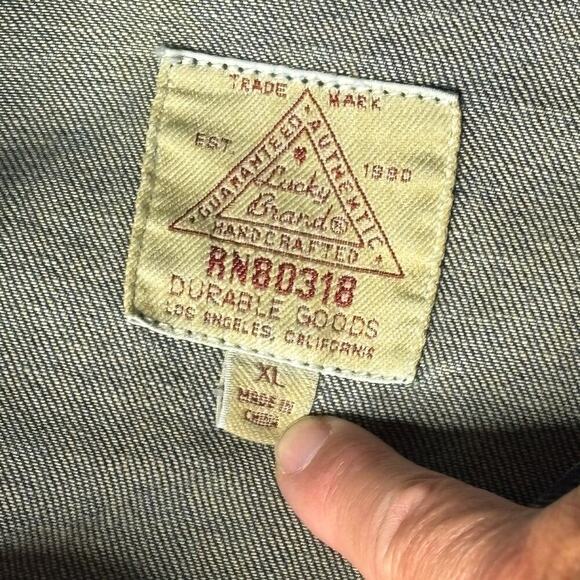 Lucky Brand Men's Denim Trucker Jacket Medium Wash Size XL - Picture 4 of 8